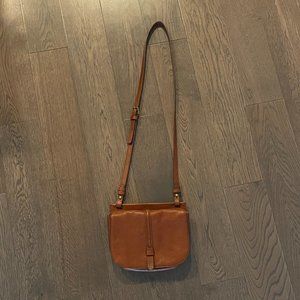 Brown leather FOSSIL handbag - crossbody or shoulder